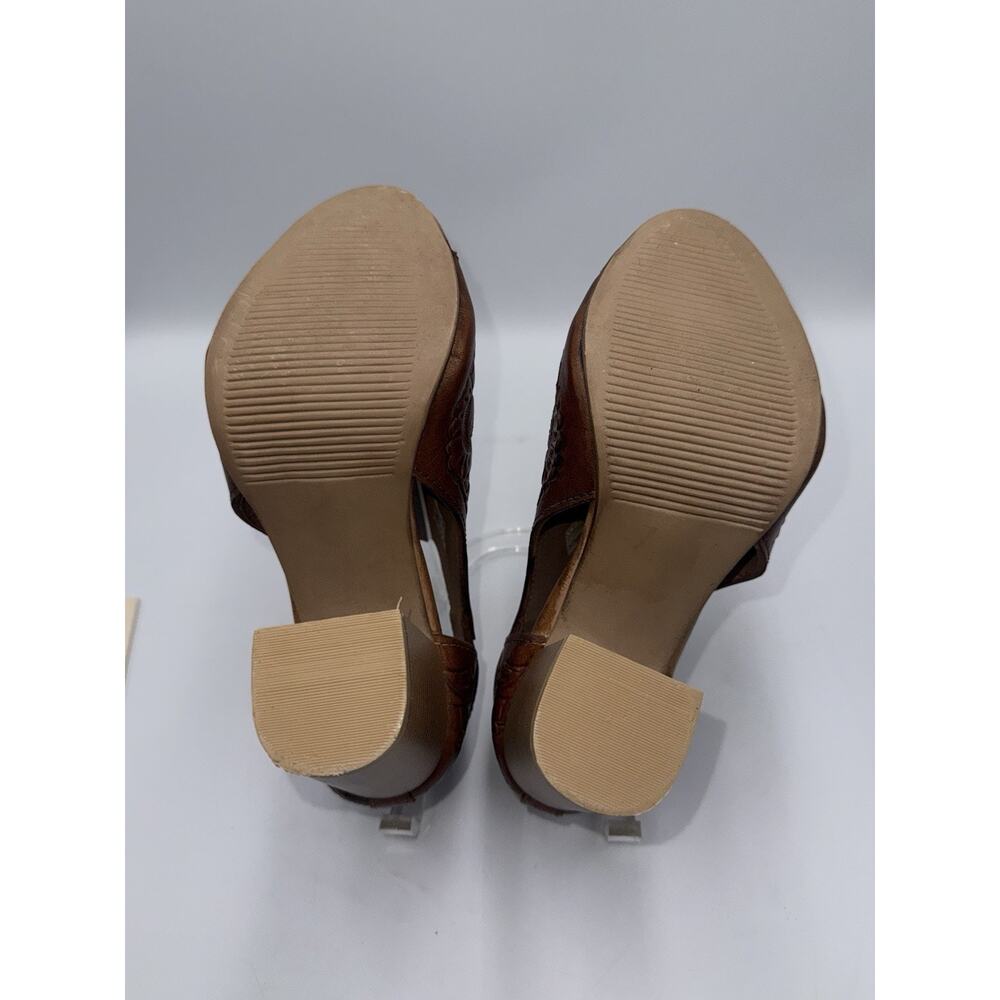 Roper Mika Floral Embossed Peep Toe Zippered Shootie Pumps Womens Size 5 - Picture 6 of 16